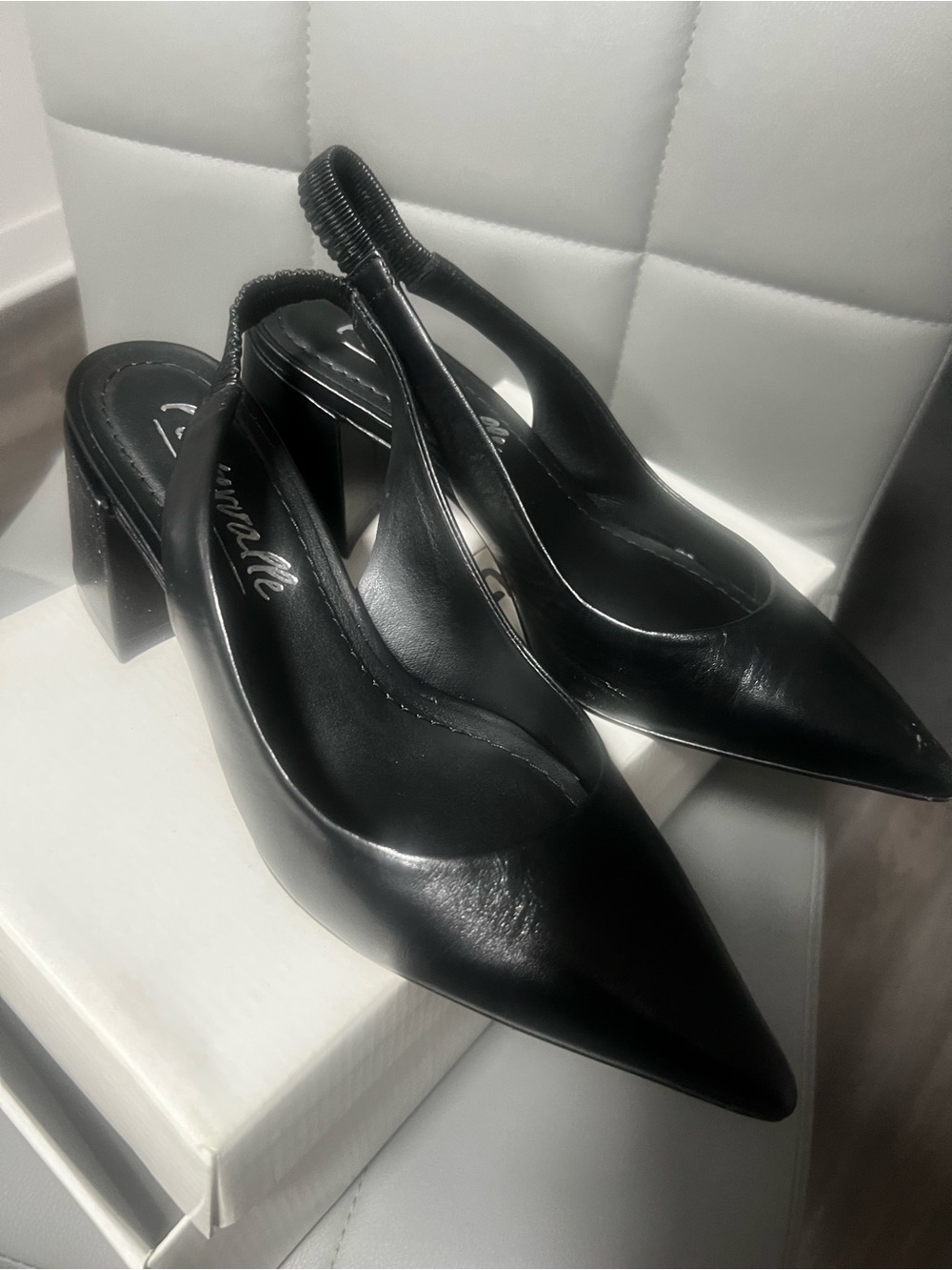 L’intervalle Black Pointed Slingback Block Heel Pumps (Real Leather)
